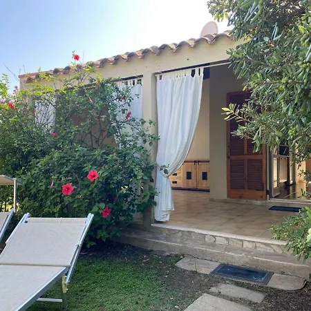 Con Giardino A Due Passi Dal Mare * Costa Rei