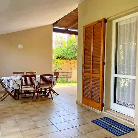 Con Giardino A Due Passi Dal Mare Ferienhaus