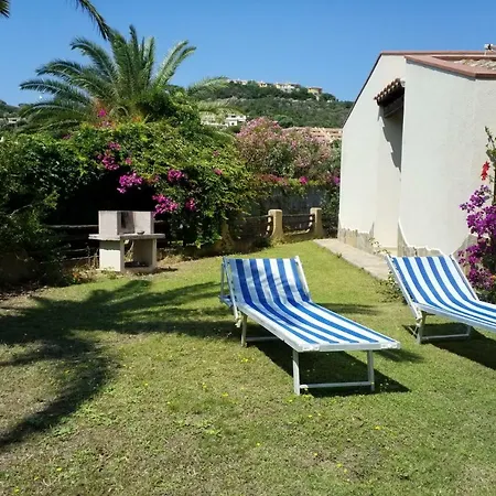 Con Giardino A Due Passi Dal Mare Ferienhaus *
