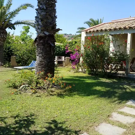 Con Giardino A Due Passi Dal Mare Ferienhaus *